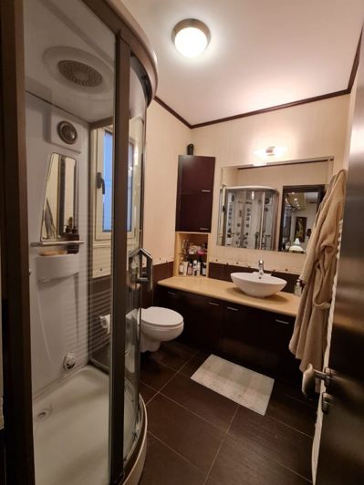 Image No.16-6 Bed Villa for sale