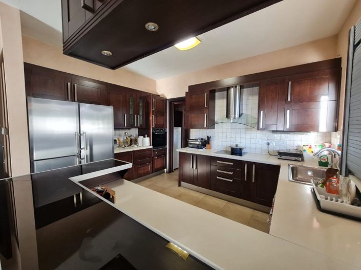 Image No.5-6 Bed Villa for sale