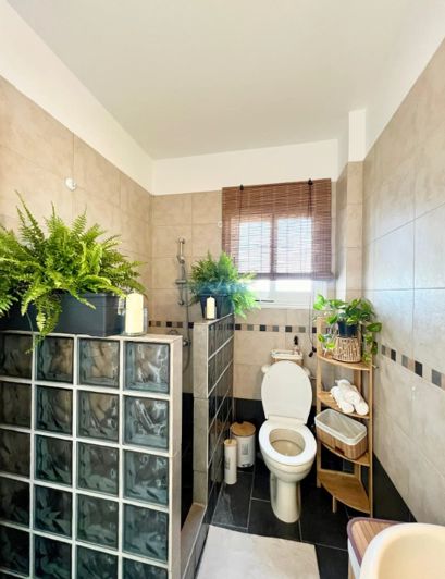 Image No.10-1 Bed Apartment for sale