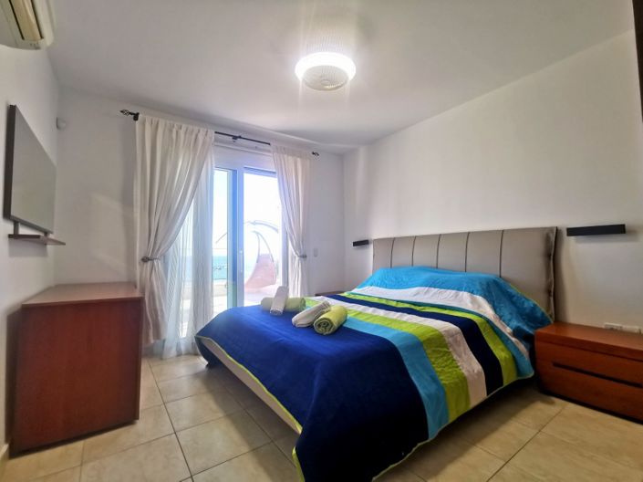 Image No.14-5 Bed Villa for sale