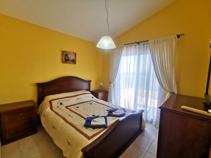 Image No.15-5 Bed Villa for sale