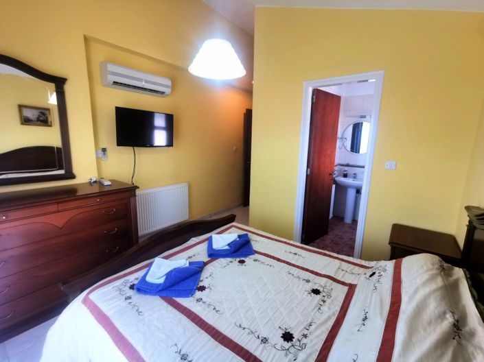 Image No.17-5 Bed Villa for sale