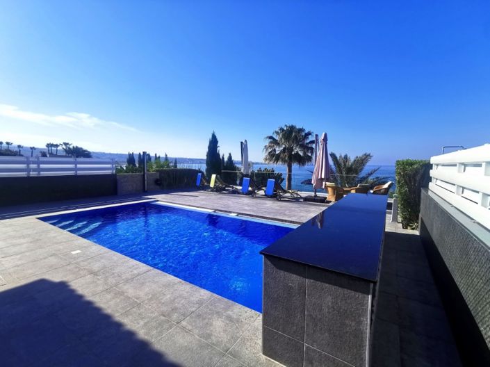 Image No.4-5 Bed Villa for sale