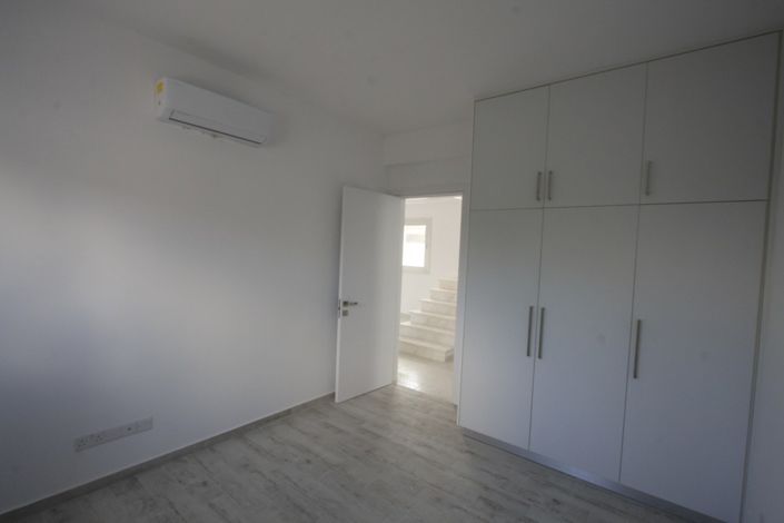 Image No.7-5 Bed Villa for sale