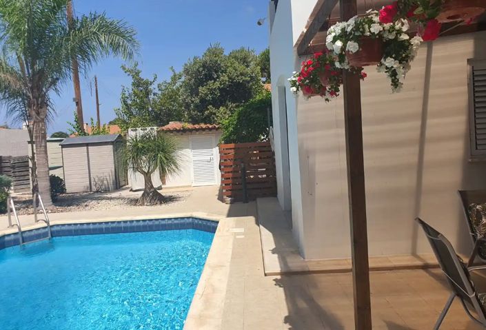 Image No.10-Villa de 4 chambres à vendre à Empa