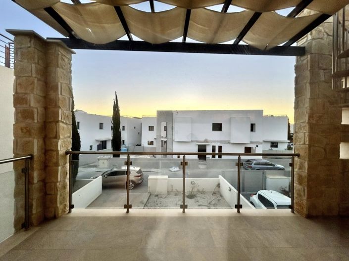 Image No.2-Villa de 3 chambres à vendre à Empa