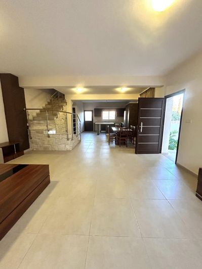 Image No.3-Villa de 3 chambres à vendre à Empa