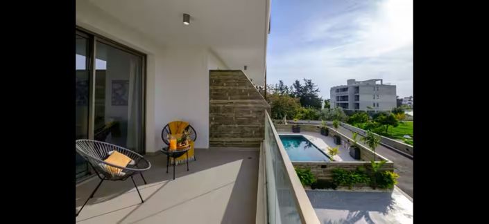 Image No.21-3 Bed Apartment for sale