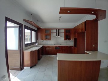 Four bedroom house with basement in Strovolos, Nicosia