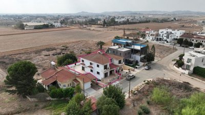 Four bedroom house with basement in Strovolos, Nicosia