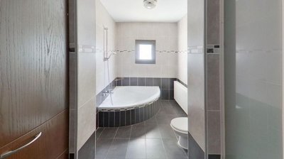 Ground floor detached house in Lythrodontas, Nicosia