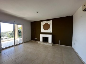 Detached Villa For Sale  in  Tremithousa