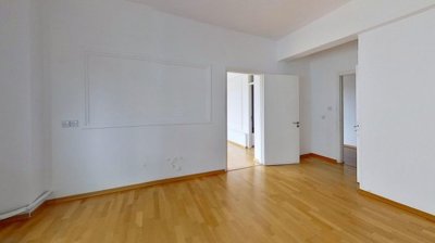 Spacious four bedroom apartment in Egkomi, Nicosia