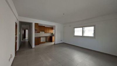 Investment Opportunity: Mixed-Use Building in Anthoupoli, Lakatamia, Nicosia