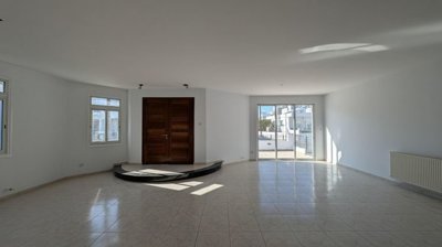 Ground-floor house in Agia Paraskevi,  Lakatameia, Nicosia