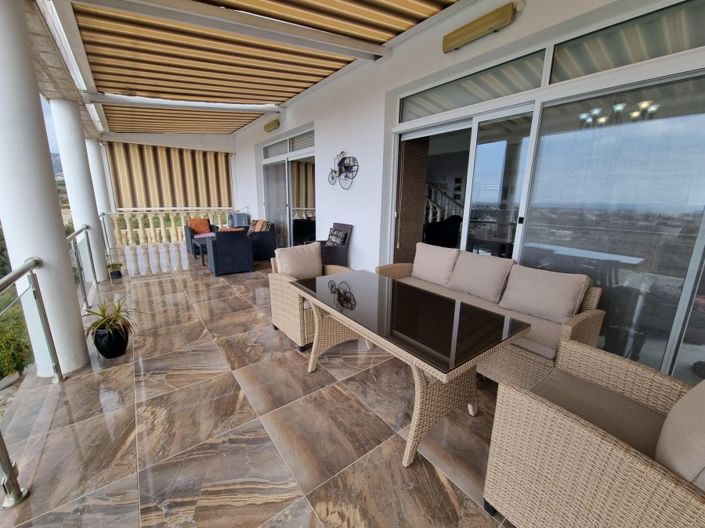 Image No.20-5 Bed Villa for sale