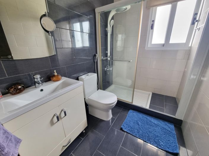 Image No.25-5 Bed Villa for sale