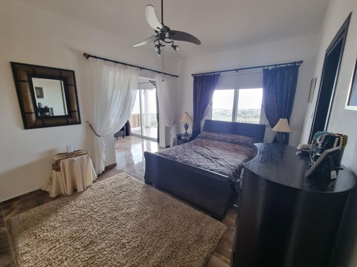 Image No.26-5 Bed Villa for sale