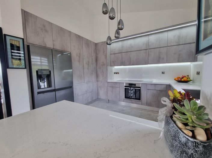 Image No.3-5 Bed Villa for sale