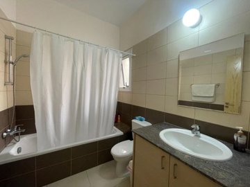 Apartment For Sale  in  Anavargos