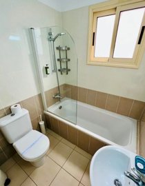 Apartment For Sale  in  Kato Paphos - Universal