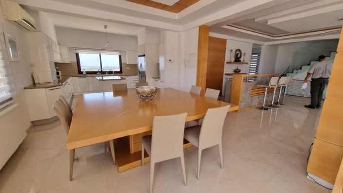 Image No.7-4 Bed Villa for sale