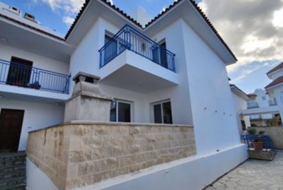 Apartment For Sale  in  Argaka