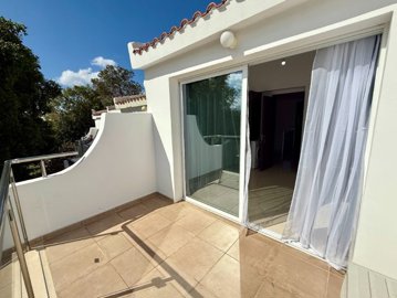 Apartment For Sale  in  Kato Paphos - Tombs of The Kings