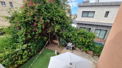 Detached Villa For Sale  in  Kato Paphos - Tombs of The Kings