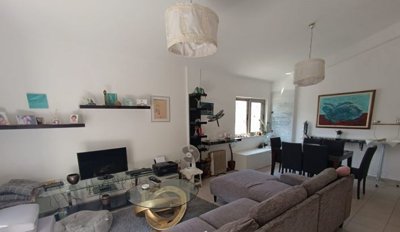 Bungalow For Sale  in  Anavargos