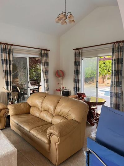 Image No.7-Bungalow de 3 chambres à vendre à Peyia