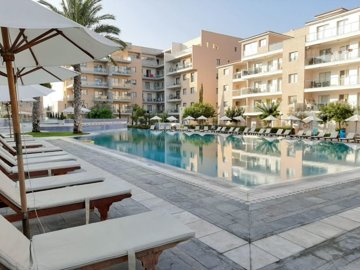 Apartment For Sale  in  Kato Paphos - Universal