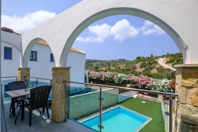 Apartment For Sale  in  Latchi