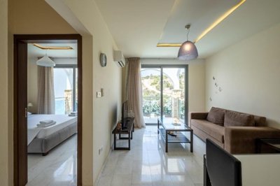 Apartment For Sale  in  Latchi