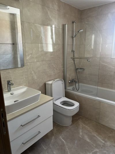 Image No.5-Appartement de 2 chambres à vendre à Kato Paphos