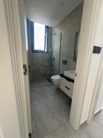 Detached Villa For Sale  in  Chlorakas