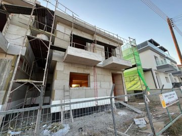 Semi Detached Villa For Sale  in  Mandria