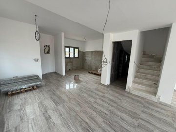 Semi Detached Villa For Sale  in  Mandria