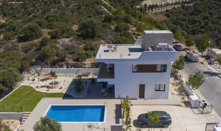Image No.20-3 Bed Villa for sale