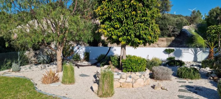 Image No.10-4 Bed Villa for sale