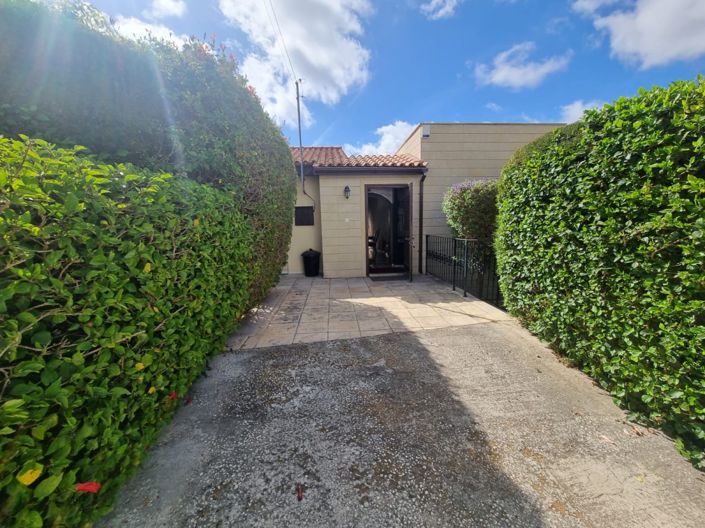 Image No.30-3 Bed Villa for sale