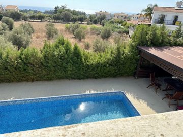 Detached Villa For Sale  in  Empa
