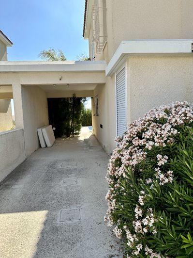 Image No.2-Villa de 3 chambres à vendre à Empa