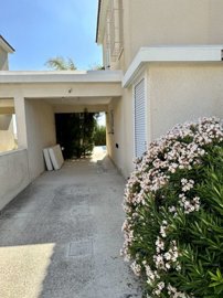 Detached Villa For Sale  in  Empa