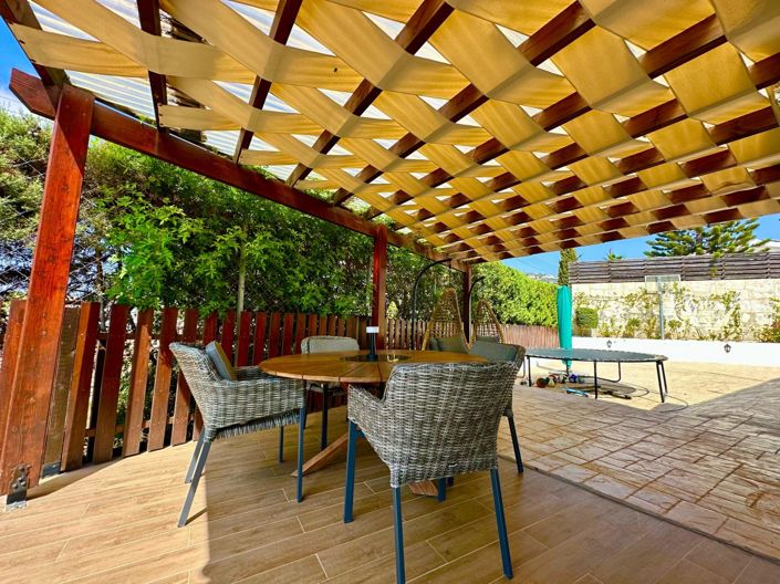 Image No.10-7 Bed Villa for sale