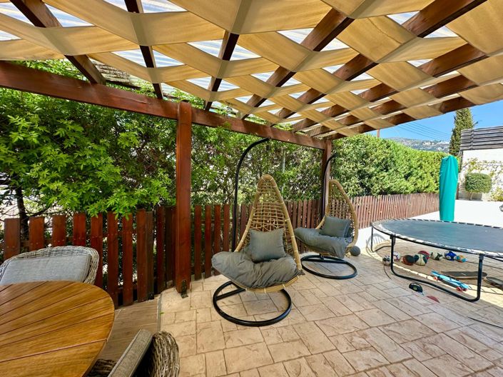 Image No.11-7 Bed Villa for sale