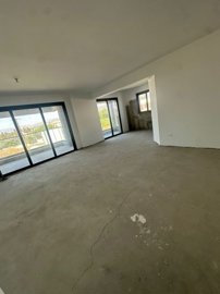 Apartment For Sale  in  Empa