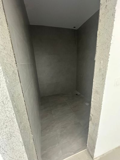 Image No.10-Appartement de 2 chambres à vendre à Empa