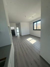 Apartment For Sale  in  Empa