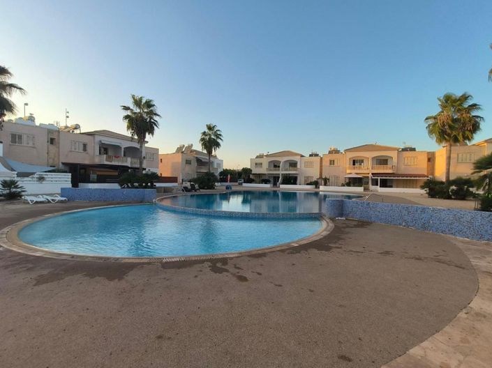 Image No.1-2 Bed Apartment for sale